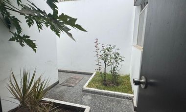 Alquiler de Casa Residencial en el Corazón de San Isidro