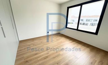 MODERNA CASA A ESTRENAR! ESTILO MEDITERRÁNEO EN CONDOMINIO