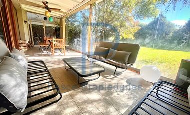 HERMOSA CASA ESTILO MEDITERRÁNEA CONDOMINIO SEGURIDAD 24/7