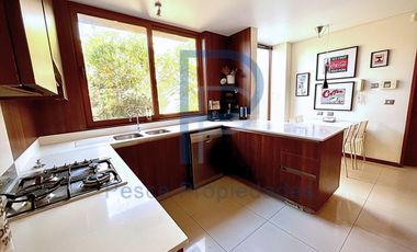 HERMOSA CASA ESTILO MEDITERRÁNEA CONDOMINIO SEGURIDAD 24/7