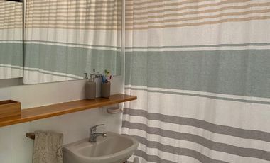 PRECIOSA CASA A PASOS COLEGIO SS.CC MANQUEHUE