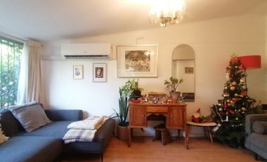 PRECIOSA CASA A PASOS COLEGIO SS.CC MANQUEHUE