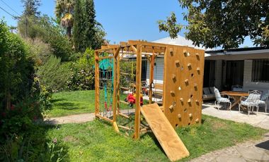 PRECIOSA CASA A PASOS COLEGIO SS.CC MANQUEHUE