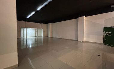 LOCAL EN ARRIENDO EN AV 30 DE AGOSTO/PEREIRA