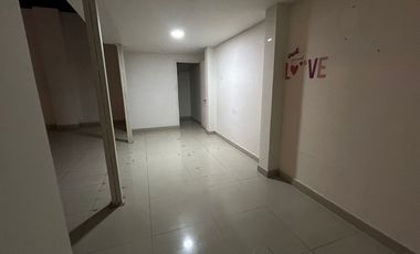 LOCAL EN ARRIENDO EN AV 30 DE AGOSTO/PEREIRA