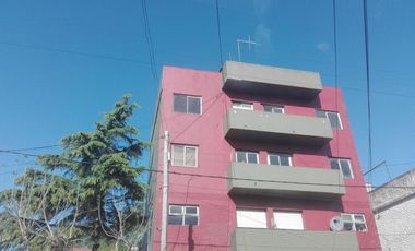 Edificio Comercial en venta - 9 Dormitorios 8 Baños - 650Mts2 - San Clemente del Tuyú