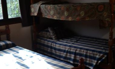 Casa en venta - 4 Dormitorios 2 Baños - Cochera - 968Mts2 - Miramar