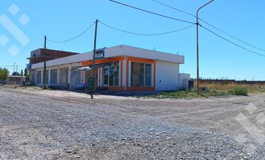 En Venta 3 (o 4) Locales a Estrenar en Fernandez Oro. / Apto para seguir construyendo!!!