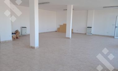 En Venta 3 (o 4) Locales a Estrenar en Fernandez Oro. / Apto para seguir construyendo!!!