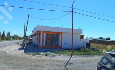 En Venta 3 (o 4) Locales a Estrenar en Fernandez Oro. / Apto para seguir construyendo!!!