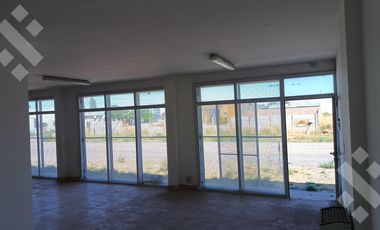 En Venta 3 (o 4) Locales a Estrenar en Fernandez Oro. / Apto para seguir construyendo!!!