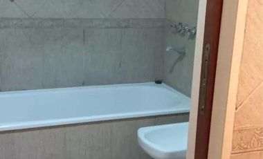 Casa en venta - 4 Dormitorios 4 Baños - Cochera - 950Mts2 - José C. Paz