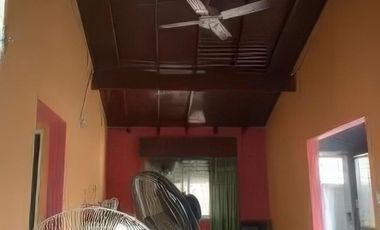 Casa en venta - 6 Dormitorios 4 Baños - 230Mts2 - Don Torcuato