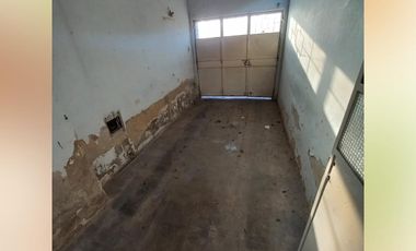 Casa en venta - 2 Dormitorios 1 Baño - Cochera - 360Mts2 - San Carlos de Bolívar