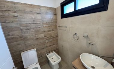 VENTA| DEPARTAMENTO 3 dormitorios en RINCONES DE MANANTIALES