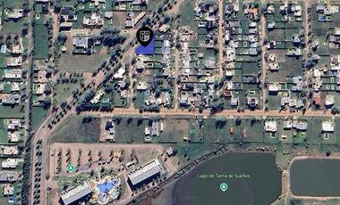 Terreno en esquina con gran frente comercial