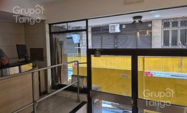 Venta Departamento 2 Ambientes en Retiro Con Patio Con Seguridad Cochera Opcional