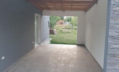 Casa en venta - 3 Dormitorios 2 Baños - 200Mts2 - San Miguel del Monte