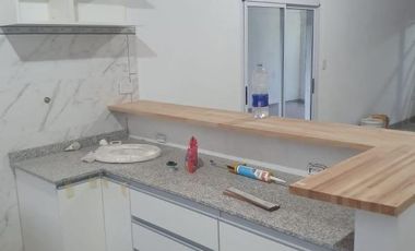 Casa en venta - 3 Dormitorios 2 Baños - 200Mts2 - San Miguel del Monte