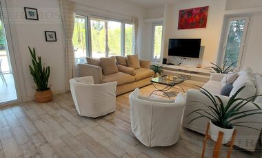 02 ENE al 15 FEB. IMPECABLE. 3 DORMITORIOS.