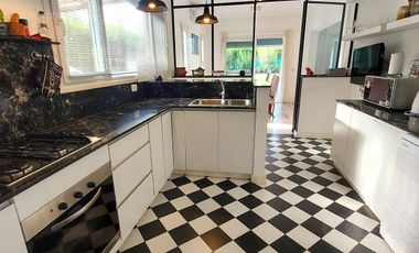 02 ENE al 15 FEB. IMPECABLE. 3 DORMITORIOS.