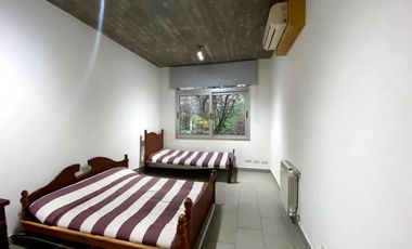 Casa en venta - 4 Dormitorios 4 Baños - Cocheras - 5.229Mts2 - Exaltación de la Cruz