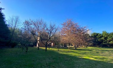 Casa en venta - 4 Dormitorios 4 Baños - Cocheras - 5.229Mts2 - Exaltación de la Cruz