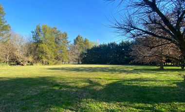 Casa en venta - 4 Dormitorios 4 Baños - Cocheras - 5.229Mts2 - Exaltación de la Cruz