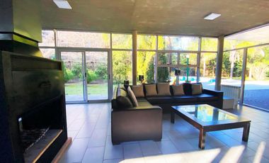 Casa en venta - 4 Dormitorios 4 Baños - Cocheras - 5.229Mts2 - Exaltación de la Cruz