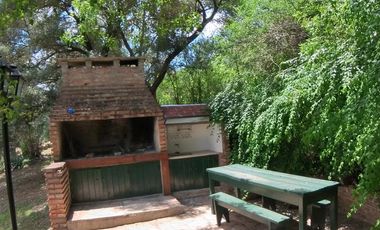 ALQUILER en Rio Ceballos - 5 DORMITORIOS - 5000M2 DE TERRENO