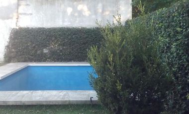 Casa en venta - 3 Dormitorios 1 Baño - Cochera - 600Mts2 - Nueve de Julio