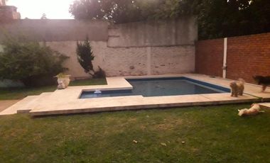 Casa en venta - 3 Dormitorios 1 Baño - Cochera - 600Mts2 - Nueve de Julio