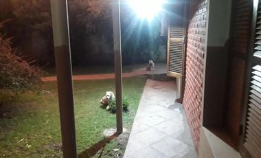 Casa en venta - 3 Dormitorios 1 Baño - Cochera - 600Mts2 - Nueve de Julio