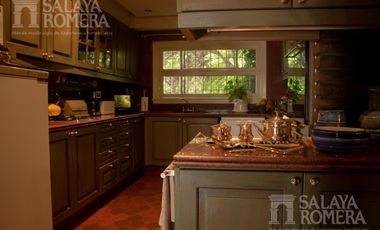 En venta casa en La Lucila