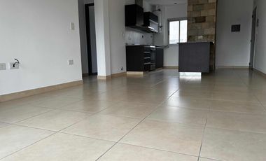 Departamento en venta - 2 Dormitorios 1 Baño - Cochera - 65Mts2 - Monte Grande, Esteban Echeverría