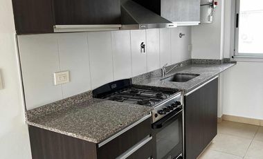 Departamento en venta - 2 Dormitorios 1 Baño - Cochera - 65Mts2 - Monte Grande, Esteban Echeverría