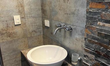 Departamento en venta - 2 Dormitorios 1 Baño - Cochera - 65Mts2 - Monte Grande, Esteban Echeverría