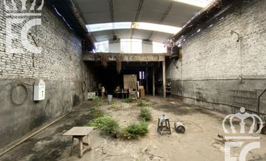 Galpón  a 2 cuadras de PUENTE ALSINA