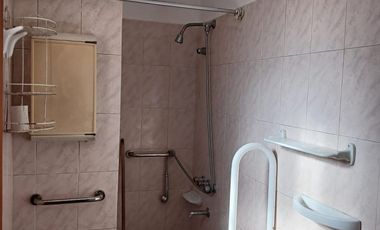 iMPERDIBLE! 2 dorm. EQUIPADO living-comedor amplio en Bº Alberdi!!!!!