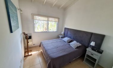 Venta departamento de 3 ambientes en complejo. excelente calidad Bella vista.