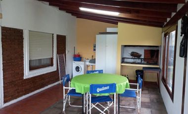 Casa en venta - 3 Dormitorios 2 Baños - 900Mts2 - Miramar