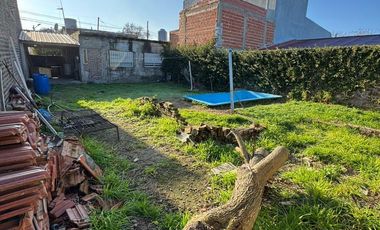 VENTA DE CASA 4 AMBIENTES CON COCHERA EN FLORENCIO VARELA