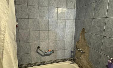 VENTA DE CASA 4 AMBIENTES CON COCHERA EN FLORENCIO VARELA