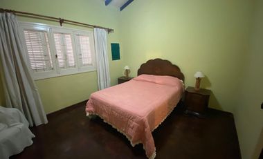 Casa 22 1436 Zona IV / Miramar