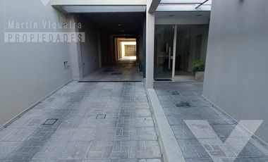 Dos ambientes con Balcón, super luminoso. En la mejor zona de Avellaneda.