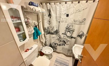 Dos ambientes con Balcón, super luminoso. En la mejor zona de Avellaneda.