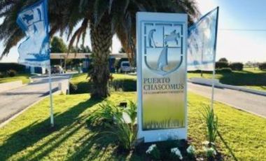 Casa en alquiler - 5 Dormitorios 5 Baños - Chascomus