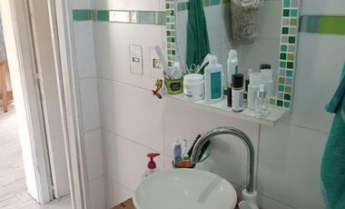 Casa en venta - 2 Dormitorios 1 Baño - Cochera - 477Mts2 - Longchamps, Almirante Brown