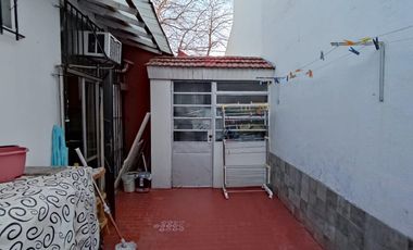 Casa en Profesor Mariño al 300, Temperley