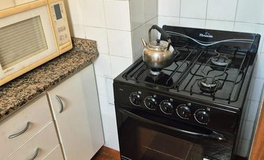 Departamento de dos ambientes con Patio en Alquiler en Avellaneda
